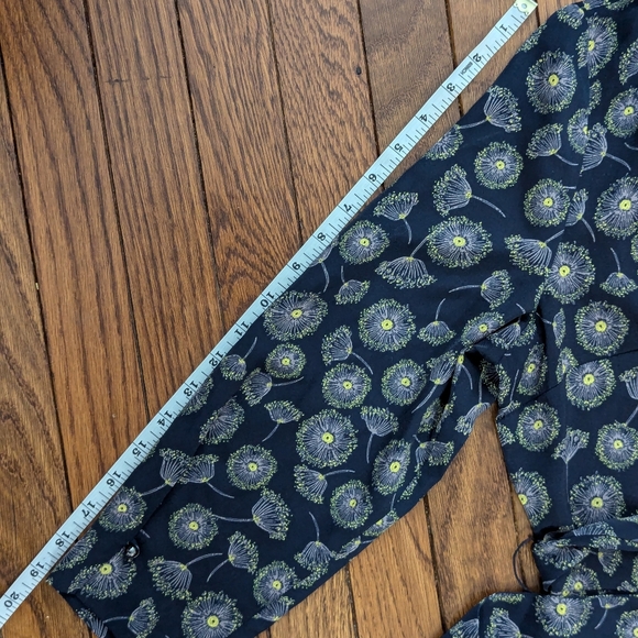 EUC dandelion print navy blue three quarter sleeve tie-waist RW & Co dress - Picture 5 of 7